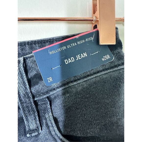 Hollister Black Ultra High Rise Dad Jeans Size 26 or 2 New - Picture 3 of 6